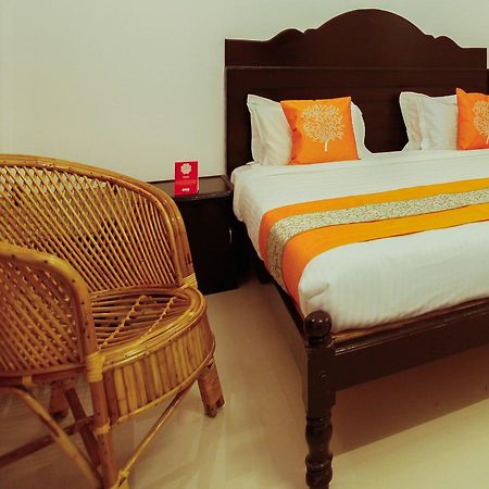Oyo 4867 Royal Homes Alappuzha Exterior foto