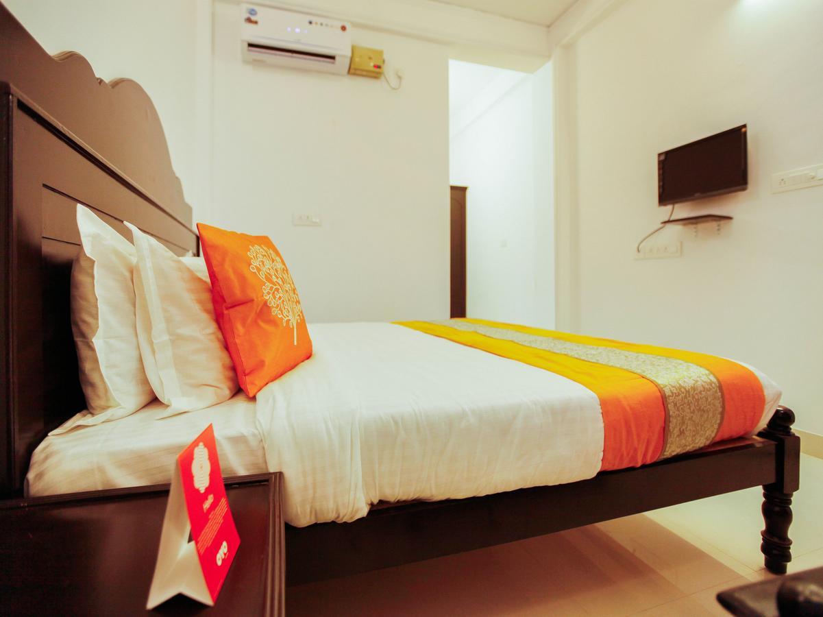 Oyo 4867 Royal Homes Alappuzha Exterior foto